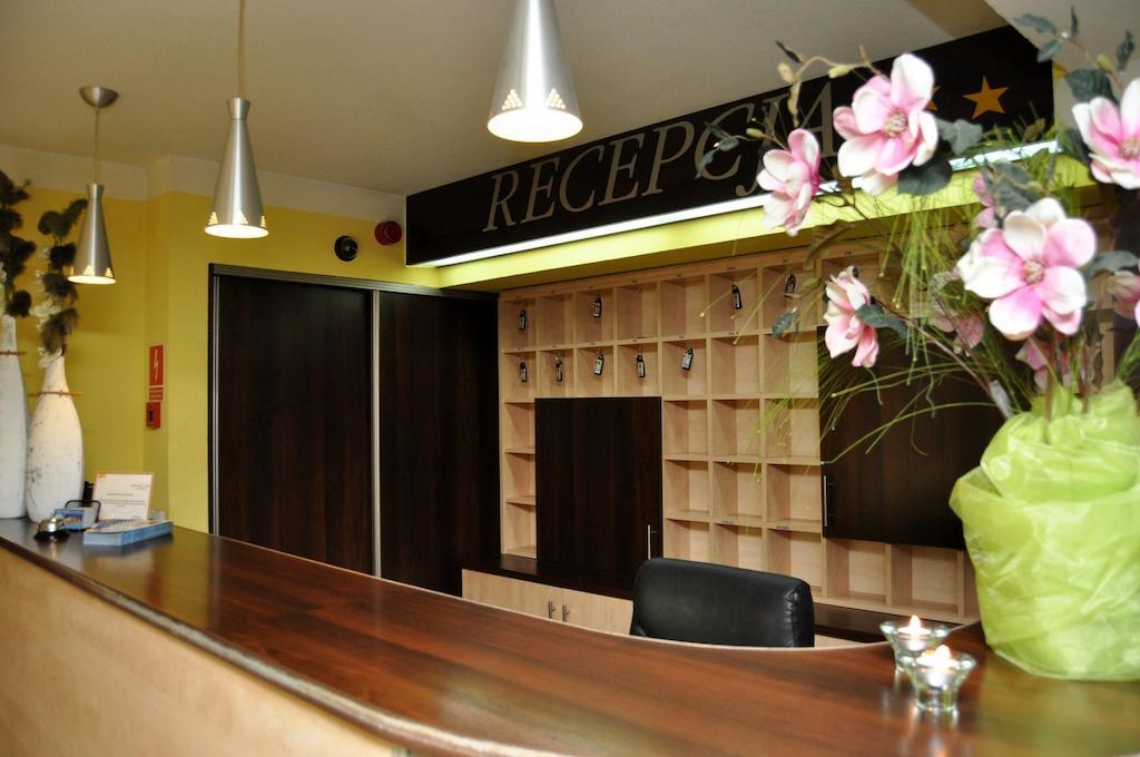Hotel Zagiel Niewiesze Ngoại thất bức ảnh