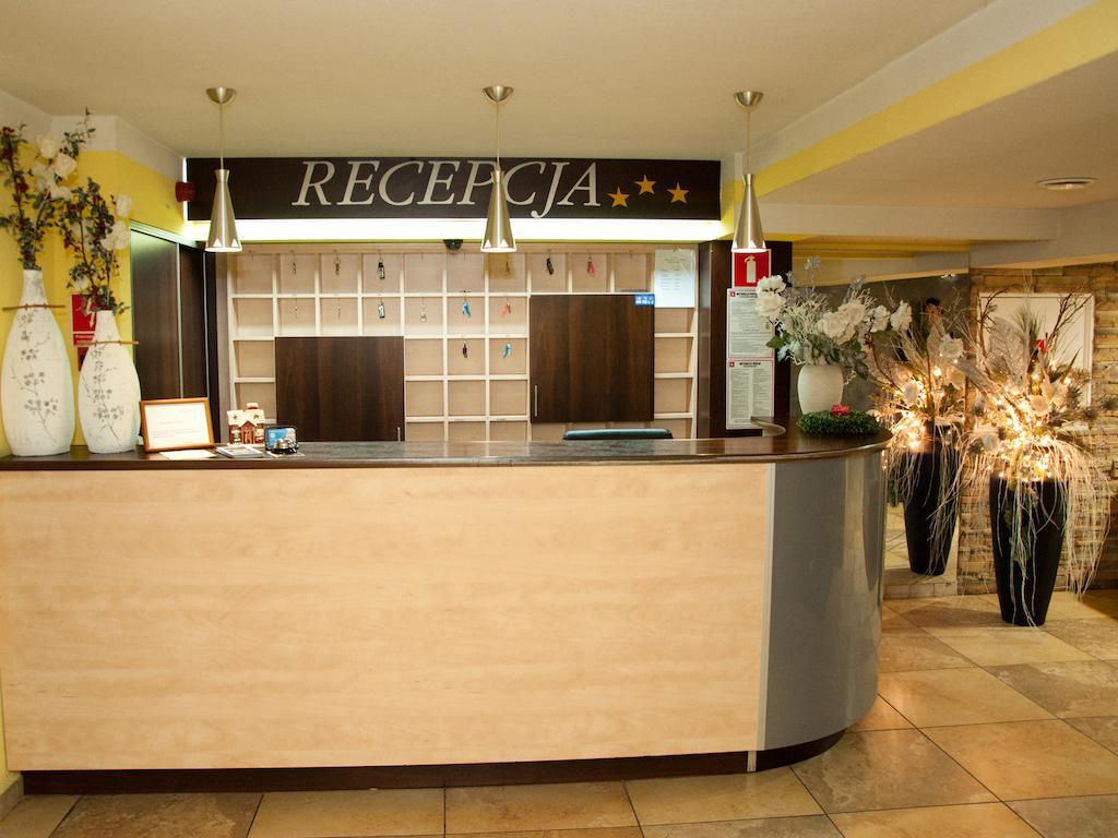 Hotel Zagiel Niewiesze Ngoại thất bức ảnh