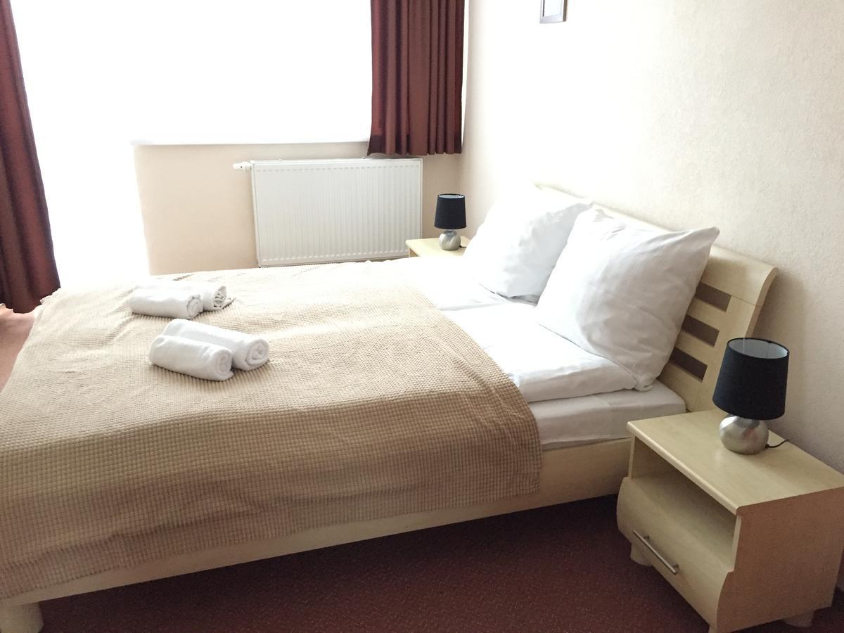 Hotel Zagiel Niewiesze Ngoại thất bức ảnh